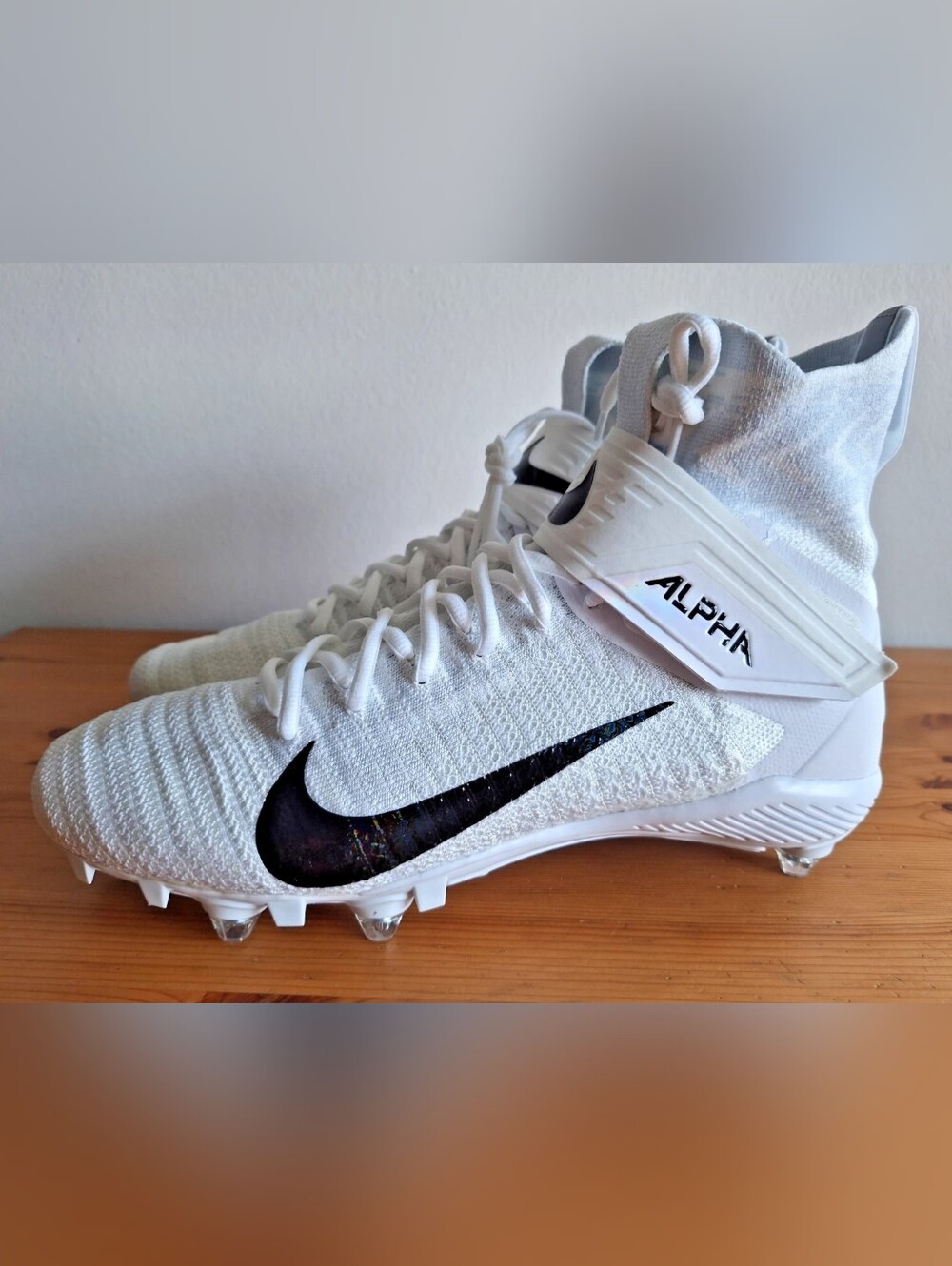 Nike Alpha Menace Elite 2 Detachable Football cleats White Black Mens Size 10.5